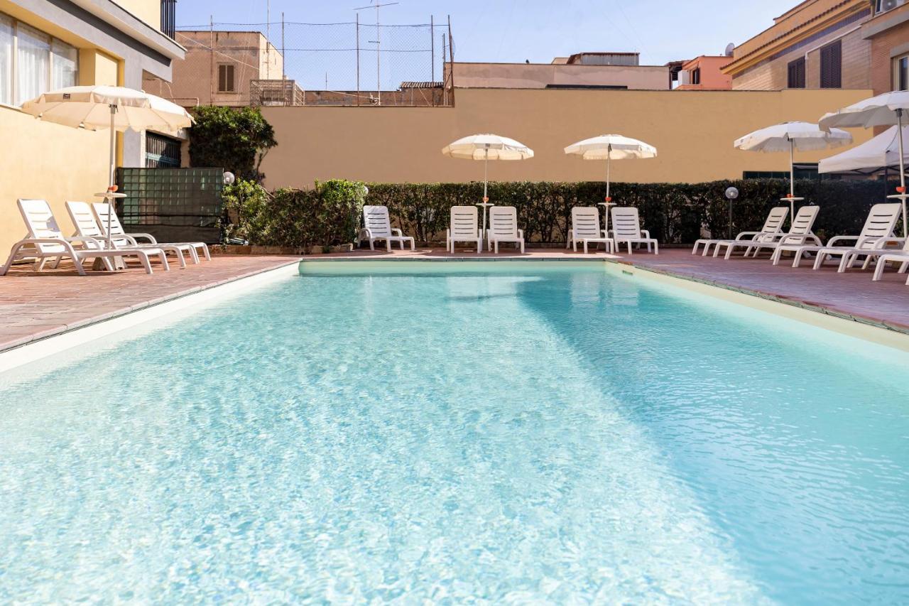 Hotel Villa Margherita Ladispoli Dış mekan fotoğraf